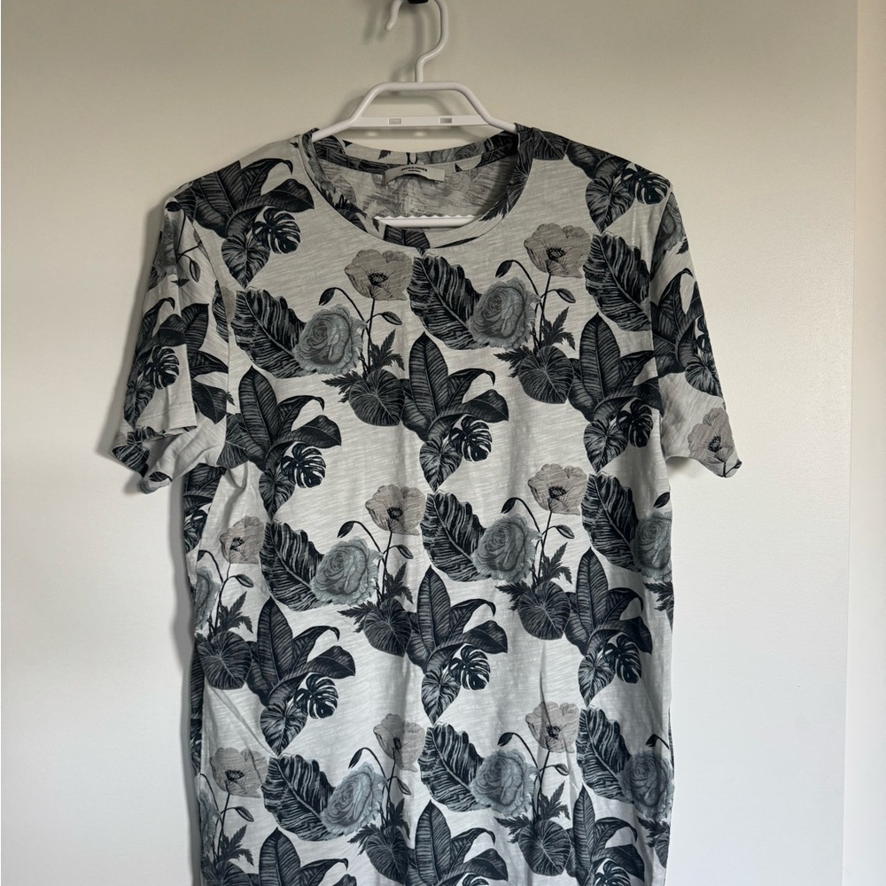 Jack and Jones Black and Gray Leaf Print T-Shirt